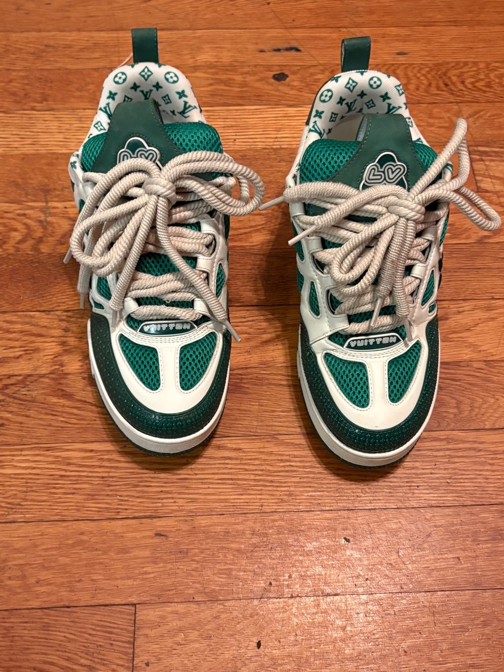 Green White Lv skate sneaker (NO BOX)